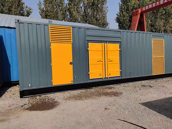 喀什300kw 柴油发电机组用多大的空气开关？