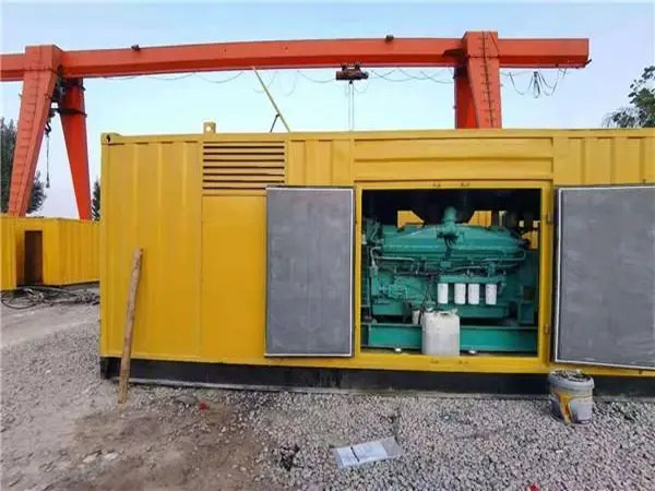 喀什冬季低温环境下，500KW发电机组应该选择什么类型的启动电瓶？